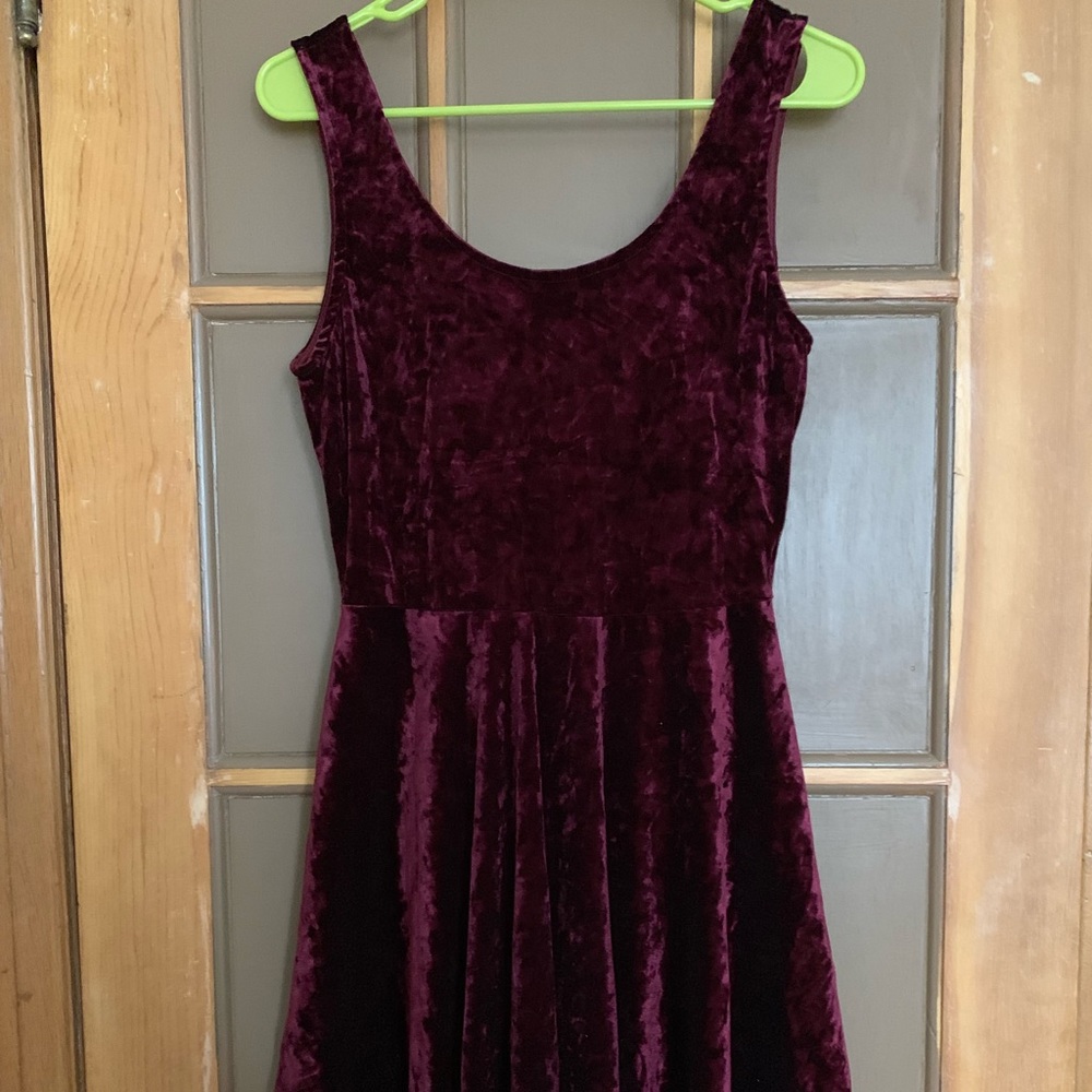 ModCloth Lush burgundy velvet dress